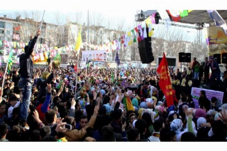 Bursa'da HDP nevruzu kutladı