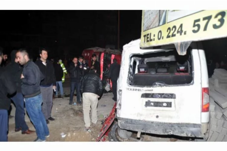 Bursa'daki korkunç kaza saniye saniye kameralar tarafından görüntülendi