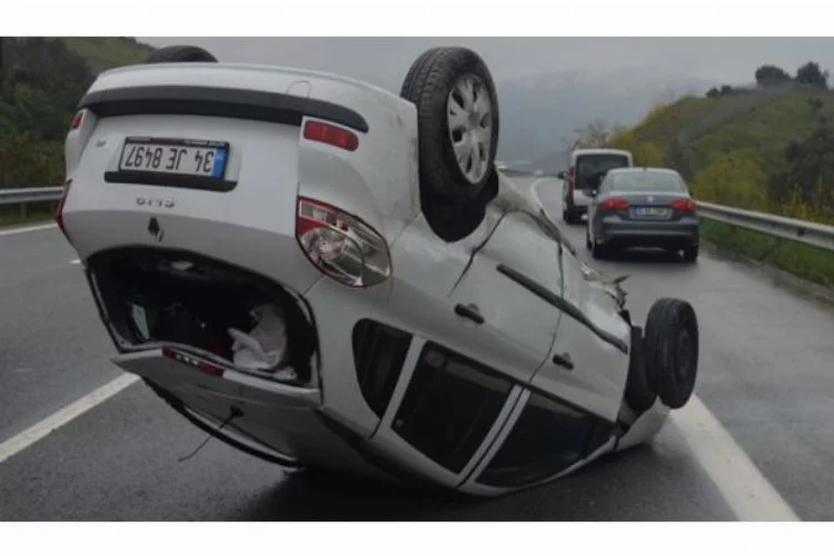 Bursa'da kadın sürücü korkunç kazada ölümden döndü