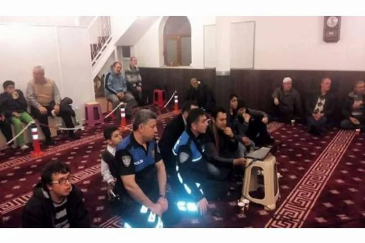Mudanya polisinden camide toplantı
