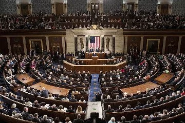 ABD Senatosu, istihbarata "yetkisiz dinleme" imkanı veren tasarının uzatılmasını onayladı