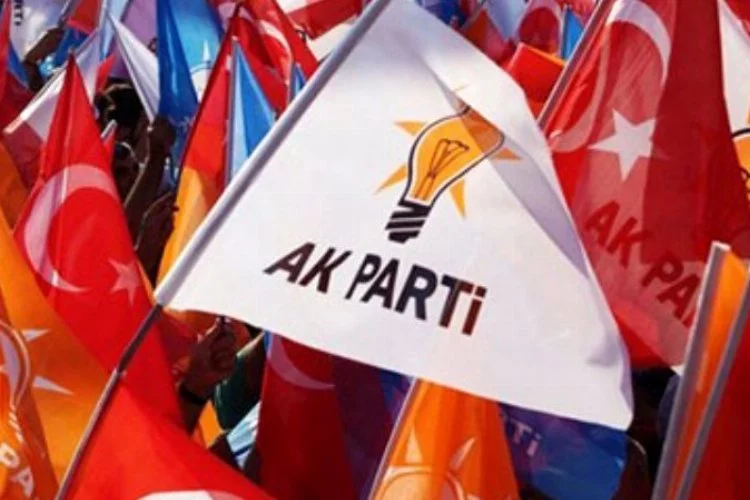 AK Parti “trol” temizliğine başlıyor: Neşter vurulacak!
