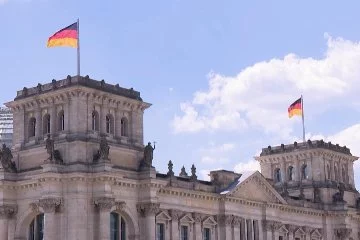 Alman ekonomisi 3. çeyrekte yüzde 0,1 küçüldü