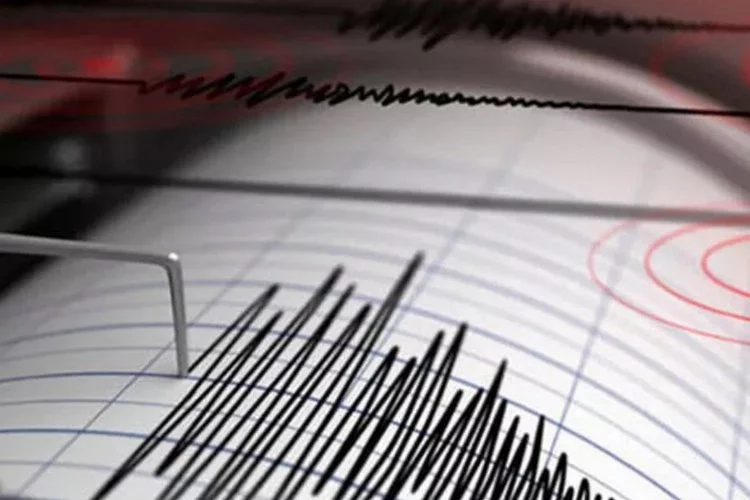 Antalya'da 4,1 büyüklüğünde deprem!