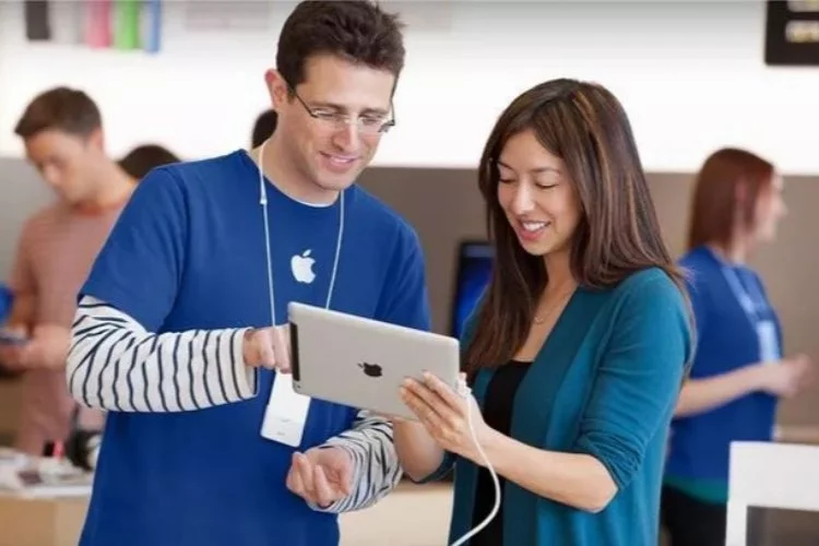 Apple, uzaktan çalışma konusundaki tutumunu yumuşatıyor