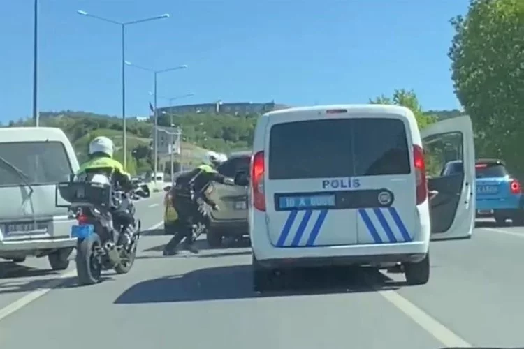 Bursa'da polisin ‘dur’ ihtarına uymayan motosikletliye 24 bin lira ceza