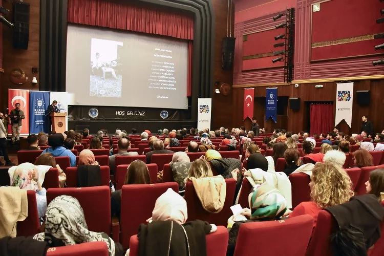 "Aybüke: Öğretmen Oldum Ben" filmi, Bursa'da seyirciyle buluştu