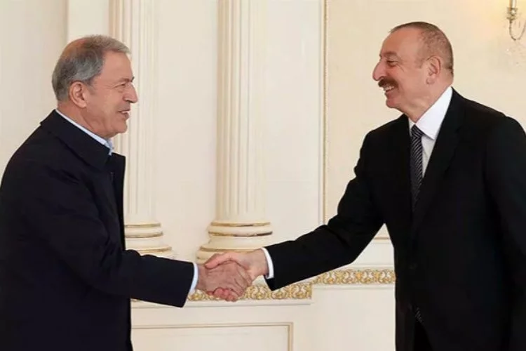 Bakan Akar ve TSK komuta kademesi Aliyev ile görüştü