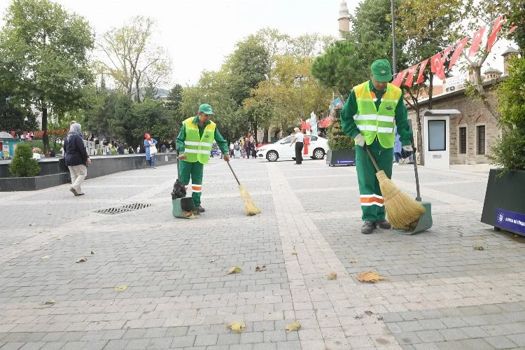 Bursa Osmangazi Belediyesi 32 bin TL maaşla çok sayıda çöp personeli alacak!
