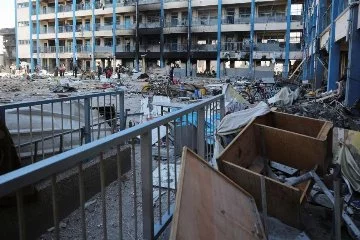 BM raportörleri: Gazze'deki okulların yüzde 80'inden fazlası yıkıldı veya hasar gördü