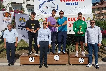 Bursa Büyükşehir, Durgunsu Kano Cumhuriyet Kupası'nda birinci oldu