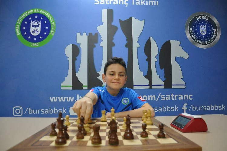 Bursa Büyükşehir'in satranç oyuncusu Gürel'den bir şampiyonluk daha!