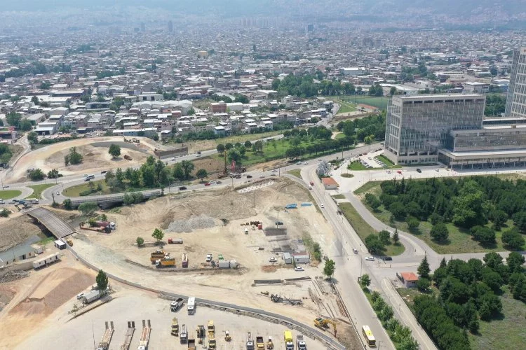 Bursa'da Adliye Kavşağı trafiğe nefes olacak
