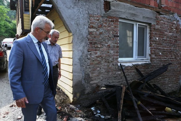 Bursa'da Başkan Erdem’den yangın mağdurlarına destek sözü