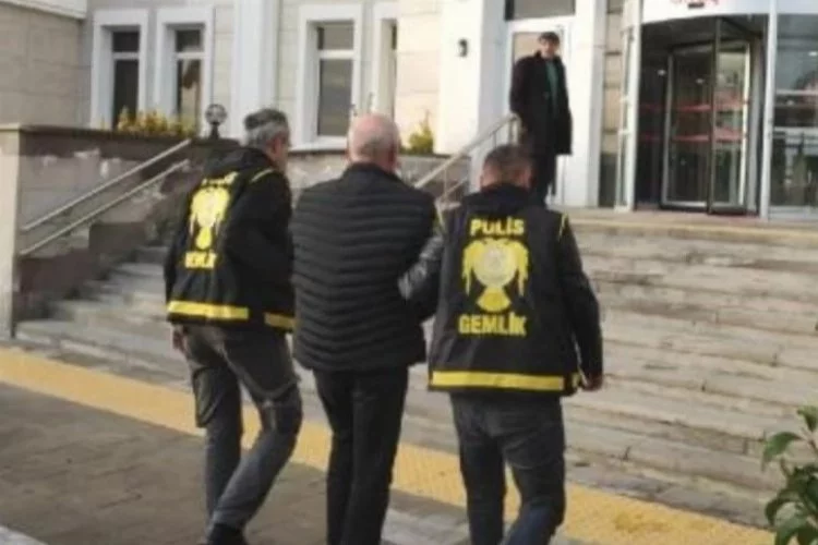 Bursa'da emniyet suçlulara göz açtırmadı! Kıskıvrak yakalandılar...