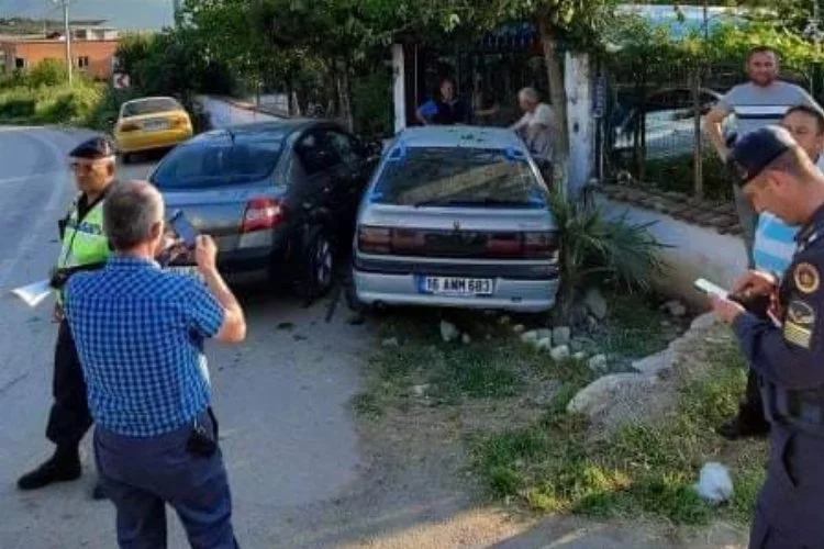 Bursa'da kaza! Saniyelerle ölümden böyle kurtuldular