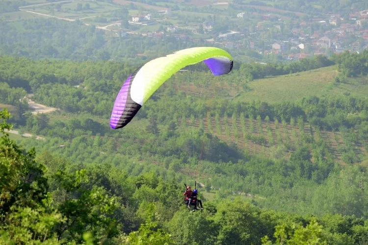 Bursa'da Türkiye Yamaç Paraşütü Hedef Şampiyonası İnegöl’de