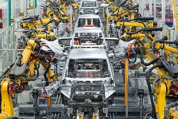 Bursa'da yeni otomobil fabrikası müjdesi! Çinliler, Togg, TOFAŞ ve Renault'a rakip olacak