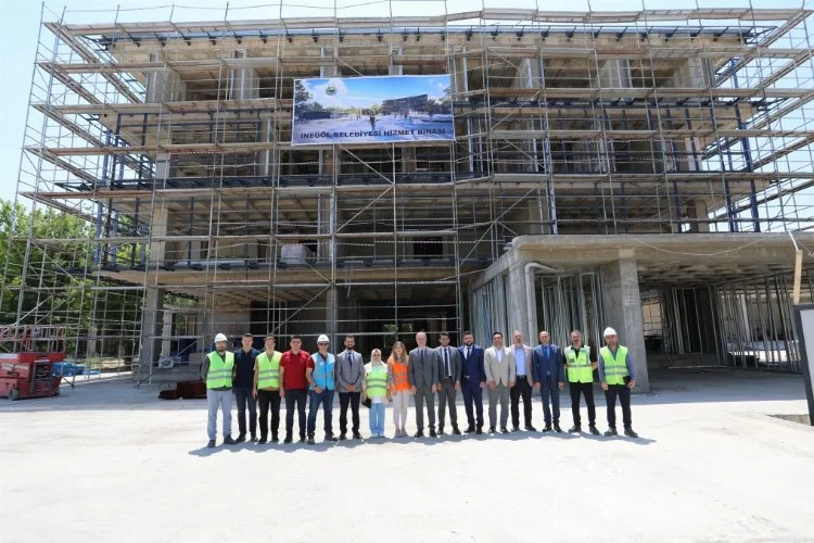 Bursa İnegöl'de Yeni Belediye Hizmet Binasında hedef 2022 Sonu