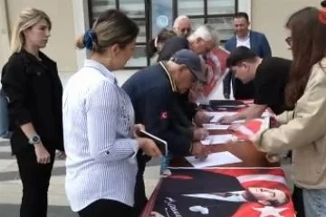 Bursa Osmangazi, Ata posterleri ile donatılıyor 