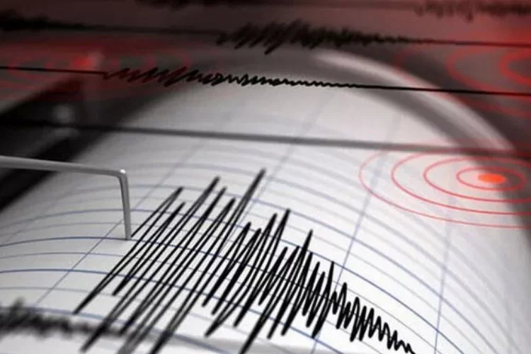 Erzincan'da gece yarısı 4.1 büyüklüğünde deprem