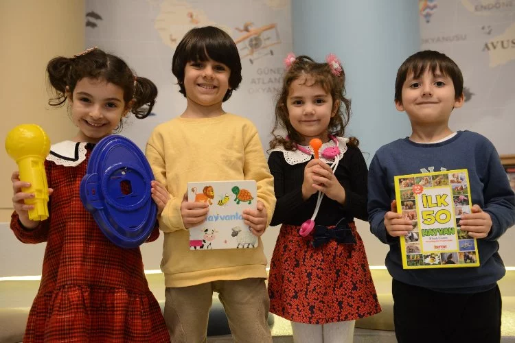 Bursa Yıldırım'da çocuk kütüphanesinde 'ödünç oyuncak' uygulaması