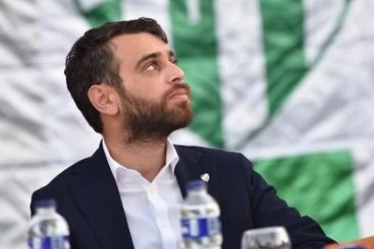 Bursaspor'da Emin Adanur istifa etti