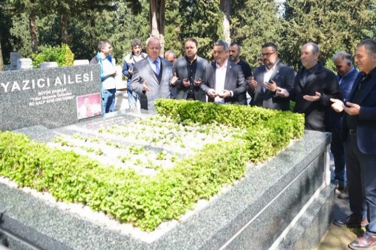 Bursaspor'un Şampiyon Başkanı İbrahim Yazıcı dualarla anıldı