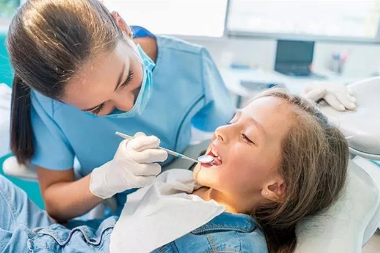 Çocuklarda diş hekimi korkusu nasıl engellenir?