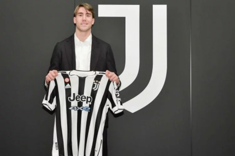 Dusan Vlahovic Juventus'ta