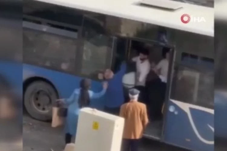 Elazığ'da yaşlıların otobüste acımasız kavgası!