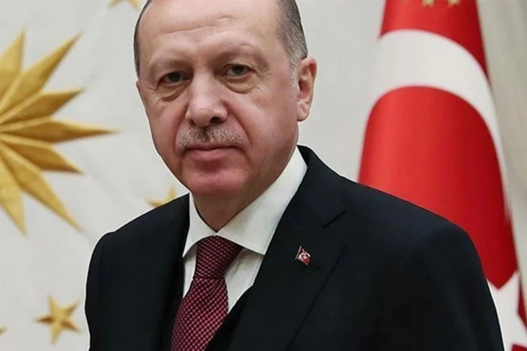 Erdoğan, Marmara Depremi'nde hayatını kaybedenleri andı