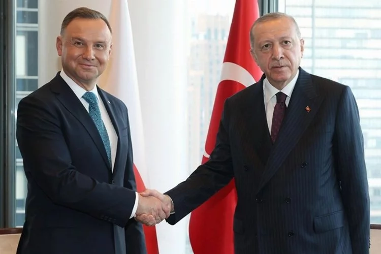 Erdoğan, Polonya Cumhurbaşkanı Duda ile görüştü