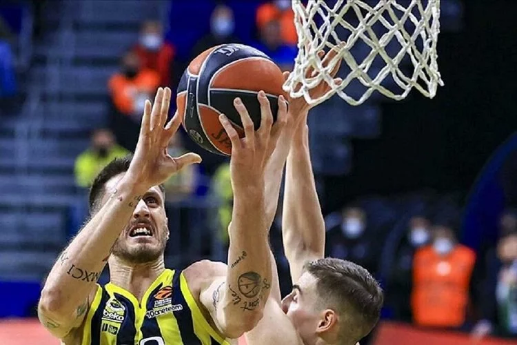 Fenerbahçe Beko  kendi evinde, Zalgiris Kaunas'ı devirdi