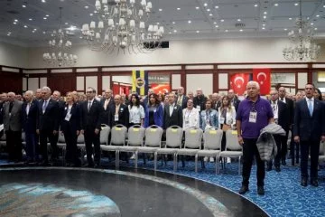 Fenerbahçe'de adaylar konuşmalarını yaptı