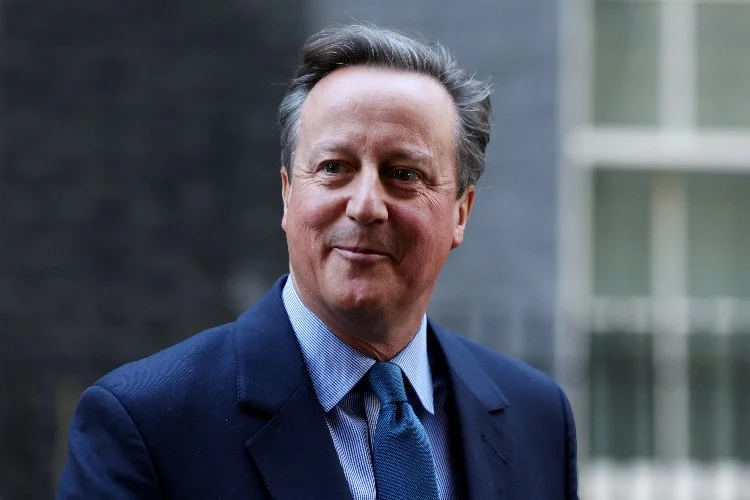 Görevden alınan Braverman'ın yerine David Cameron atandı
