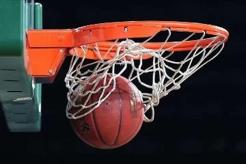 Basketbol Süper Ligi'nde play-off'un son 2 biletine 5 aday