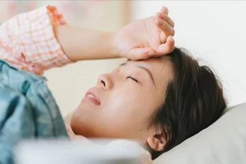 Japonların yarısı günde altı saatten az uyuyor