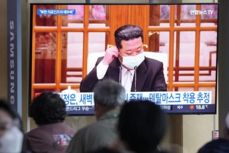 Kovid-19 aşıları "Kim Jong Un'un ölümsüz aşk iksiri" diye tanıtıldı!