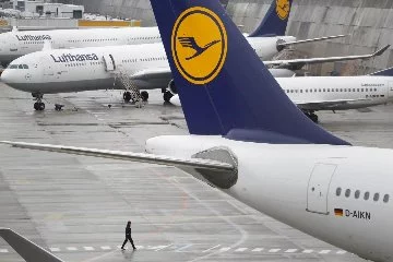 Lufthansa, Tahran ve Beyrut'a uçuşlarını kadar iptal etti