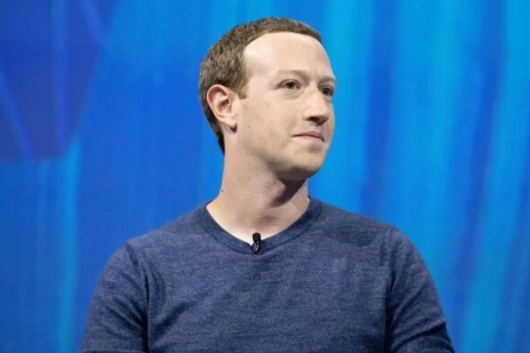 Mark Zuckerberg, Meta’nın arttırılmış gerçeklik gözlüğünün geleceğin iPhone’u olmasını istiyor
