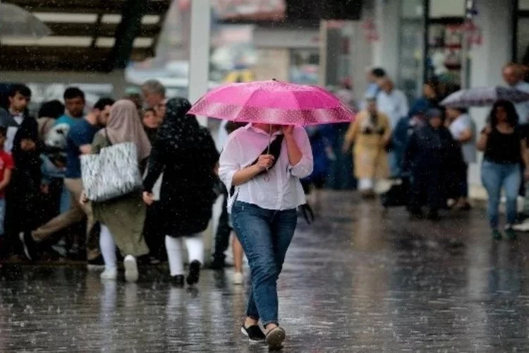 Meteoroloji Bursa'ya yağış için saat verdi: Yarından itibaren sıcaklık... (13 Mayıs 2024 Bursa’da hava durumu nasıl?)