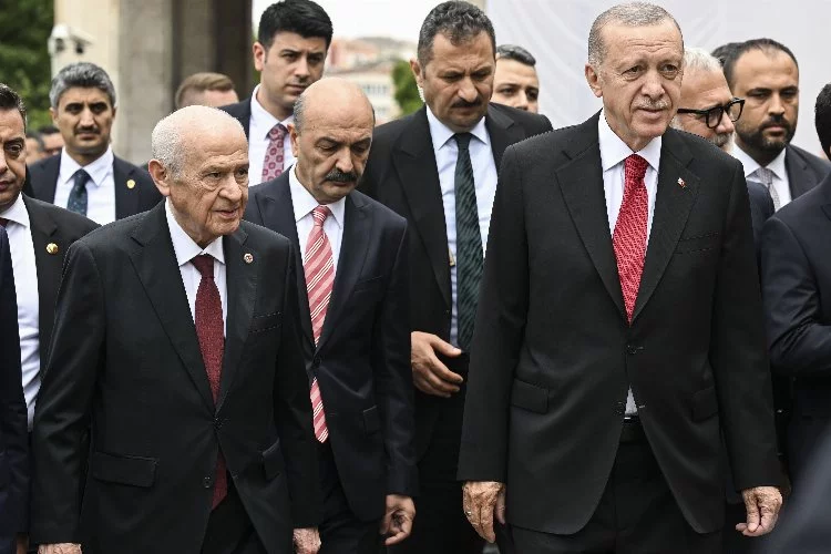 MHP lideri Bahçeli karşıladı! Erdoğan, yemin törenini locadan takip edecek...
