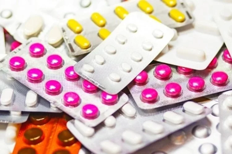 Mide ilaçları için yeni dönem! SGK duyurdu: 132 ilaç uygulamadan etkilenecek...