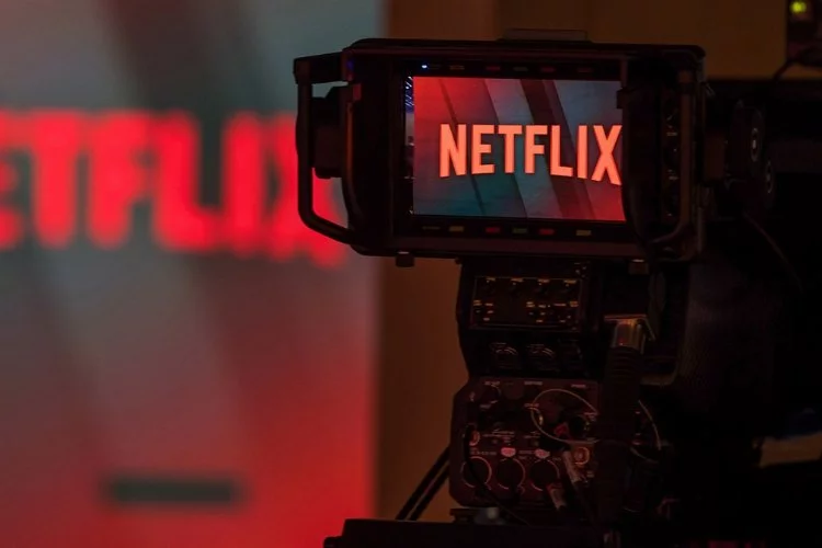 Netflix şifresini paylaşanların ödeyeceği ceza belli oldu