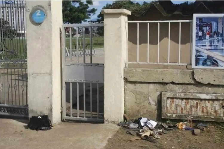 Nijerya'da kilisede izdiham çıktı! 31 ölü