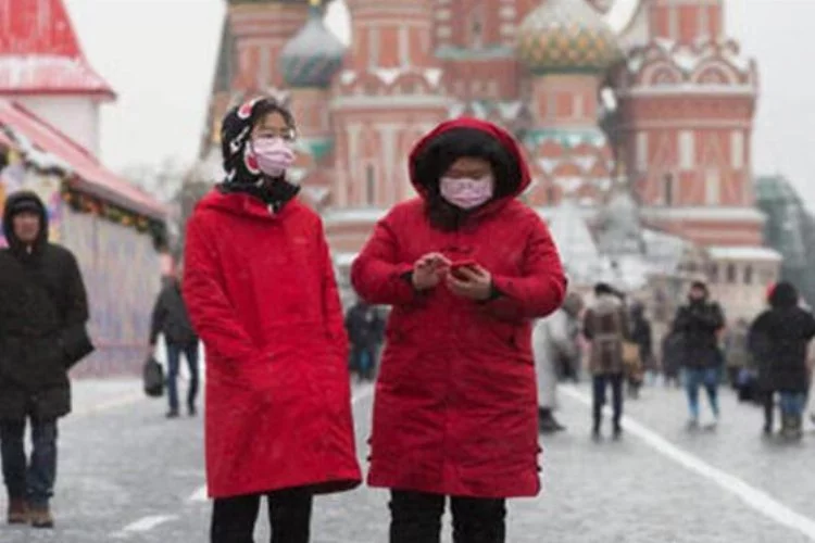 Rusya’da vaka sayısı ilk kez 100 bini geçti