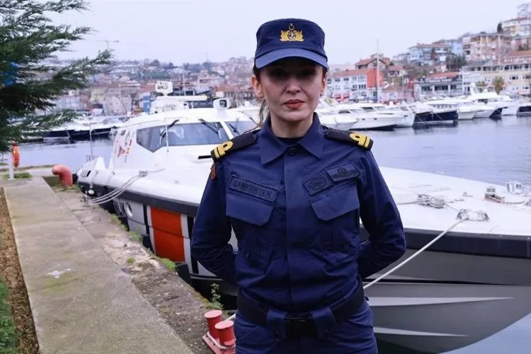 Sahil Güvenliğin ilk kadın bot komutanı görev başında