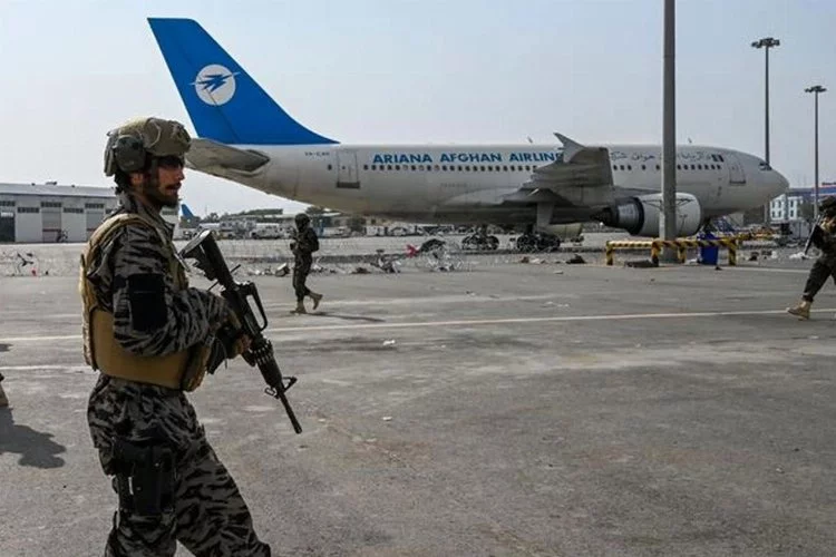 Taliban havaalanları için BAE ile anlaştı