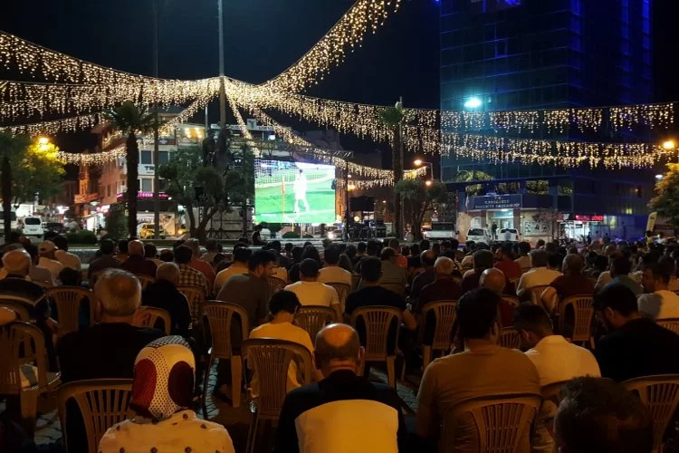 Karacabey Belediyesporlu taraftarlar final maçını heyecanla izledi
